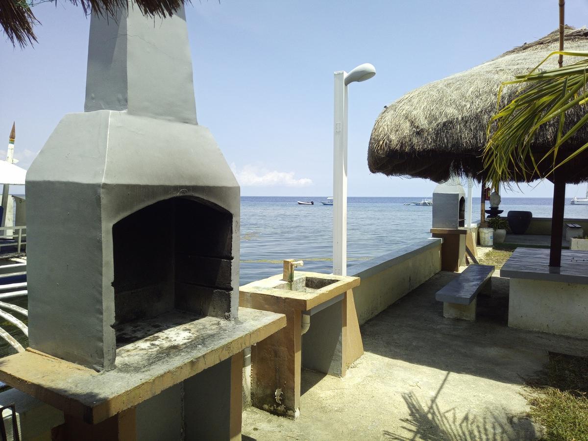 Ocean Bay Beach Resort Dalaguete Exteriör bild